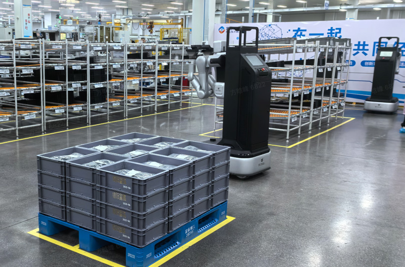 星空电竞-戴森发布新一代Airwrap多功能造型器，卷发、直发、顺发并减少飞翘，打造每日造型